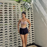 김희정, 딸기 비키니 흘러내릴 것 같은 볼륨감… '<b>꿀벅지</b>' 시선...