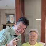 태진아, 치매 투병 아내 지극정성 병간호 “건강하게 잘 있어요”