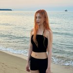 레드벨벳 크러쉬 조이, 몸매 이정도였어?…잘록허리에 뚜렷한 11자...