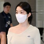 레드벨벳 아이린 ‘과감하게 드러낸 어깨 라인’[포토엔<b>HD</b>]