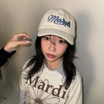 “잔잔한 밤 공기를 걸었죠”…조유리, <b>무심</b>한 시선→여름밤 감성 폭발