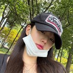 결국 변하게 하죠”…장원영, <b>여름</b> 오후→고요한 눈빛의 산책