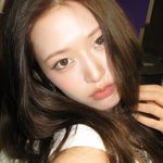 아이브 안유진, 플래시 뚫은 레전드 비주얼…청순→도회→시크 무드...