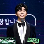 그 가수에 그 팬, 임영웅 뎍분에 <b>LA</b>에서 희망이 날아왔어요