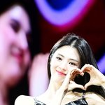 [현장포토] "유아 쏘 러블리"…한소희, 해피 <b>바이러스</b>