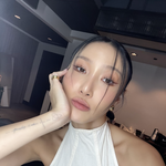 [모두드루와] 화사, 무대 뒤 매력 대방출…핫한 비주얼 폭발