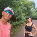 션정혜영, <b>러닝</b> 마니아 부부의 명품 복근 “비가 오니까 달려야지”