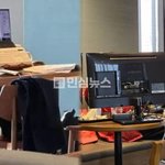 카공족 막는다…프린터, 데스크톱, 멀티탭, 가림막 <b>칸막이</b> 사용 금지