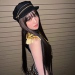 민니, 밀리터리→유니폼 찢은 소화력…걸크러시와 <b>사랑둥</b>이 넘나든다