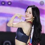 [댓글부탁해] ﻿내가 새로 발견한 <b>핫걸</b> 볼 사람