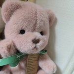 이렇게 생기지 않았으면 정 안갈 거 같아