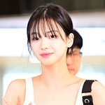 [현장포토] "아침을 밝힌다"…카리나, 여신 클래스