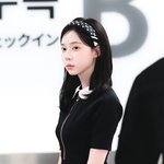 <b>윈터</b> 루이비통 입었넹