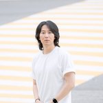 [포토] 김남길, 귀엽다고 <b>난리</b> 난 뚝딱이는 출근길