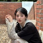 권은비, '워터밤 불참' 후 첫 근황…팬심 저격하는 치명적 변신