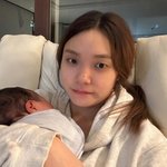 ‘신성진’ 이진아, 출산 한 달 차 육아 근황…“<b>루아</b> 엄마입니다”