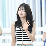 피프티피프티 <b>키나</b>, 매력 넘치는 인사 [포토엔HD]