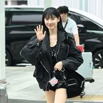 선미, 우아한 공항 캣워크 인사 [포토엔<b>HD</b>]