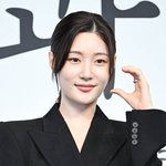 [<b>TF</b>초점] 정채연, '에스콰이어' 이끌기엔 역부족…드러난 연기력...
