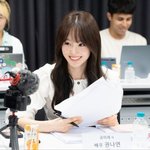 우아 나나, 사랑에 서툴지만 마음만은 진지…‘미래의 미래’ 주인공