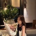 감동에 눈물 흘린 순간”…<b>이유정</b>, 따뜻한 생일 저녁→여운 가득 인증