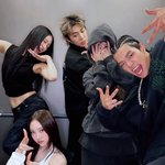 앞으로 <b>돌판</b>에 혼성그룹 생길 것 같음?