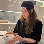 키티모자 쓰고 ‘짱구미’ 폭발…46세 생일에도 동안美 여전 [<b>MD</b>스타]