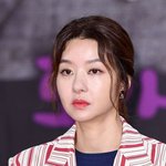 송선미, '<b>사별</b>' 남편 충격 사건 극복했다..20년 전 옷 보며...