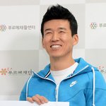 '60억 기부' 션, 금수저설 해명 "16살에 가출해 평생 일했다"...