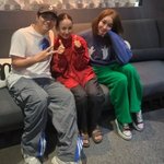 [드루와] 이효리, 옥주현 위해 마이크 잡았다‥<b>올백</b>머리로 지원사격