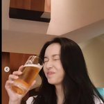 '194억 건물주' 이정현, <b>육퇴</b> 후 여유…맥주 한 잔도 클래스...