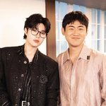 ㅈㅈ하게 <b>엄지훈</b>이 더 훈남임