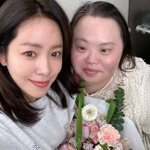 한지민, '<b>다운</b>증후군 언니' 정은혜 결혼 생활 응원..최정훈이 또...