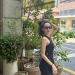 김윤지, 자기관리 넘버원..레깅스를 바지 같이 소화 하네