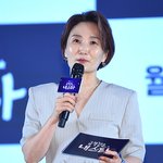 박경림 ‘차분한 진행’ [<b>MK</b>포토]