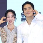 [어케생각해] "'우영우' 뛰어넘을 것"…10년만의 재회 엄정화X송승헌...