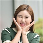 송가인, 27일 신곡 '사랑의 맘보' 컴백…설운도 손길 담겼다 [공식]