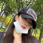 마스크로도 못 가려"…장원영, 힙한 일상 속 독보적 '갓기' 비주얼