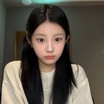 [이것좀봐줘] 이거랑 비슷한 <b>렌즈</b> 아는분 ㅠㅠ