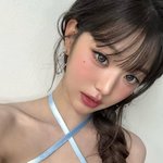 장원영, 논란됐던 그 의상 2주 만에…관중석 곳곳에서 '셔터'