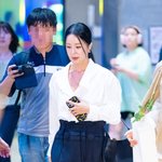 [사진]동생 엄태웅 위해 <b>시사회</b> 찾은 엄정화