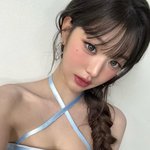 아이브 장원영, '논란의 시축 의상' 재공개...아찔한 실루엣에...