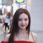 이 사람 아이돌이라고 해서 깜짝 <b>놀람</b>