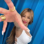 제시, 팬 폭행 방관 논란 <b>무혐의</b>→근황 공개 “팬=내 모든 것”