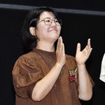 이정은, 내가 춤추는 효자손 [포토엔<b>HD</b>]