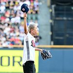 [사진]크러쉬, 조이 <b>두산</b> 응원합니다