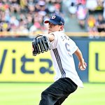 [사진]크러쉬, 조이 스트라이크 향해