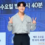 윤은혜x송지효 <b>러브</b>라인 끝..'결혼' 김종국 "저 장가갑니다"...