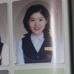 '건물주 되는 법' <b>심은경</b>, 중학교 졸업사진 공개…‘써니’ 시절...