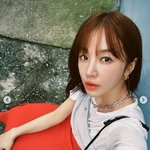 윤은혜, '20년 열애설' 김종국 결혼 발표에도 평온한 일상.."귀엽잖아"